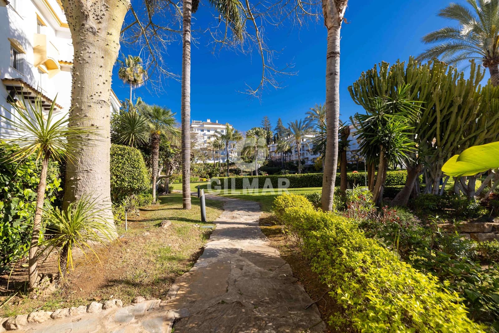 4 Zimmer Penthouse zu verkaufen in Golden Mile mit Pool Garage - 1.099.000 € (Ref: 9749366)