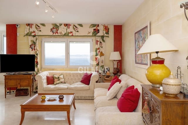 2 sypialnia Mieszkanie na sprzedaż w Puerto de Estepona, Estepona z basenem garażem - 600 000 € (Ref: 9751104)