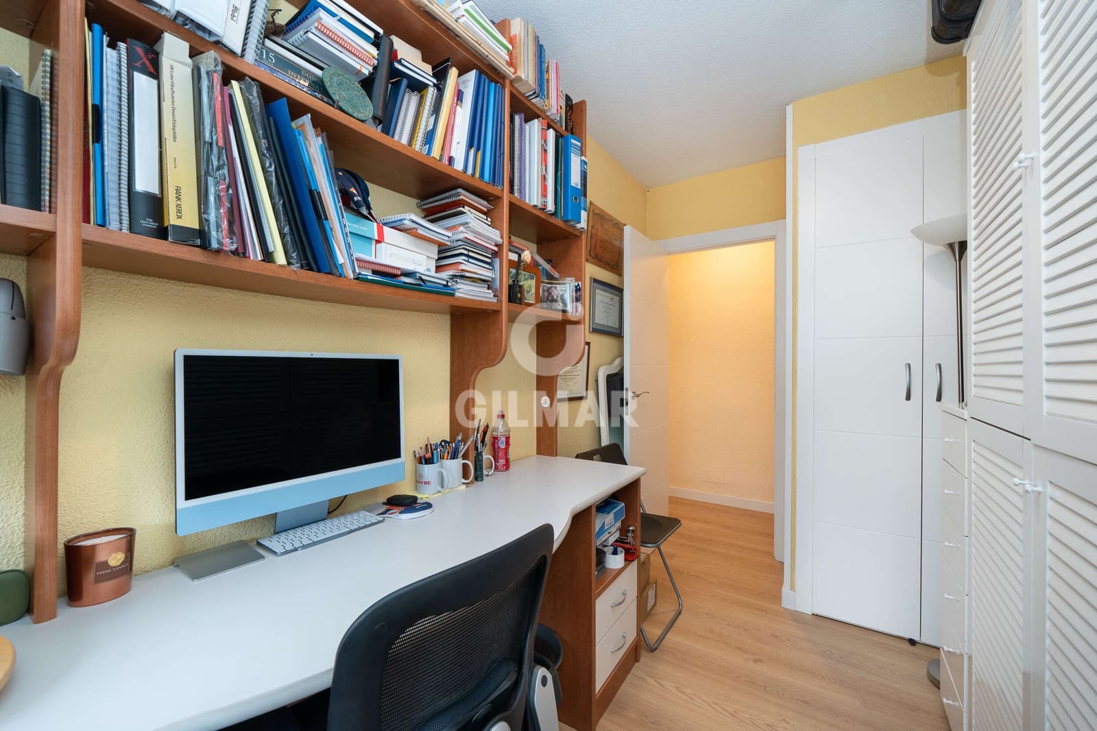 4 bedroom Flat for sale in Madrid city with pool garage - € 890,000 (Ref: 9752553)