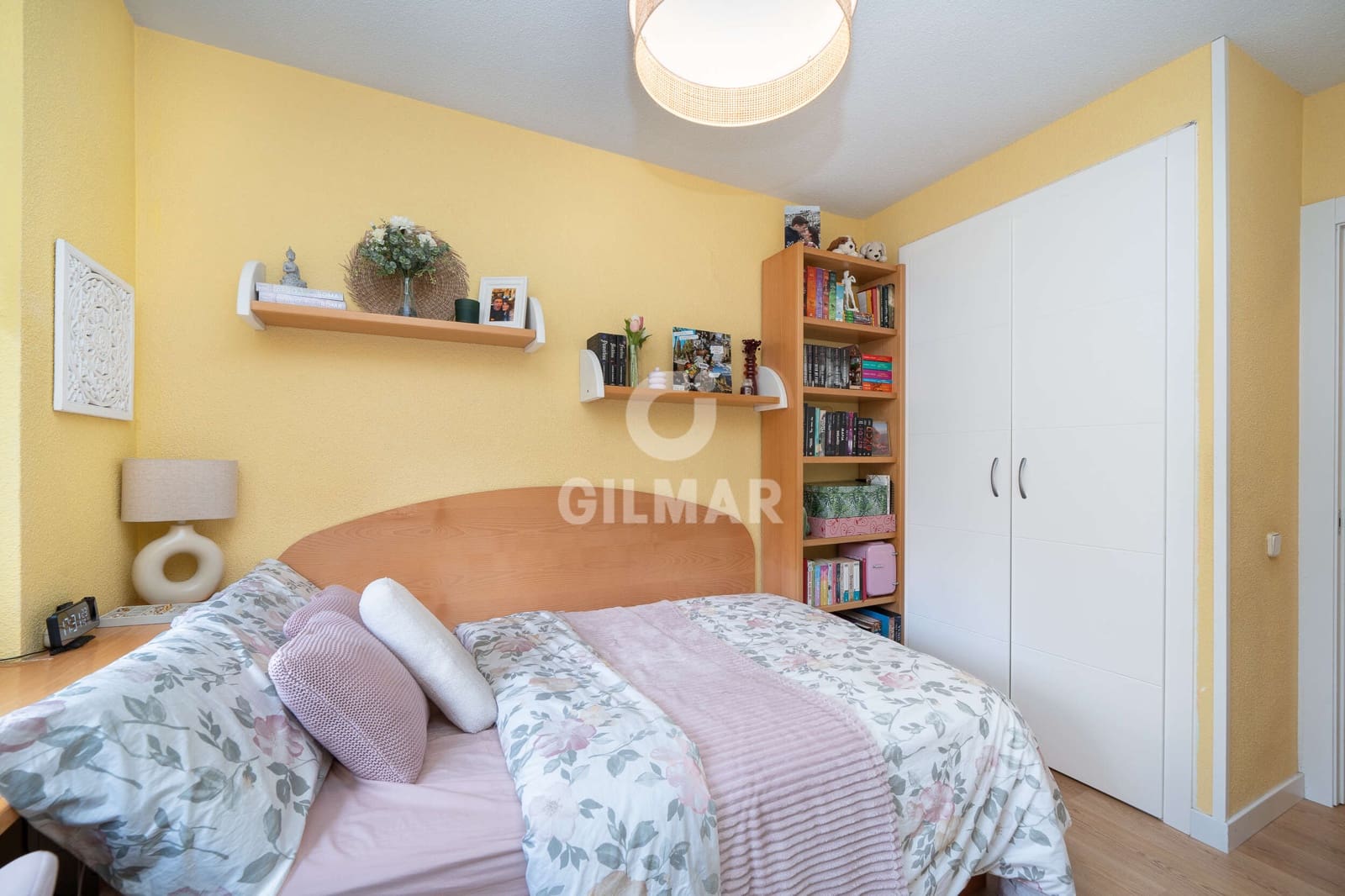 4 bedroom Flat for sale in Madrid city with pool garage - € 890,000 (Ref: 9752553)