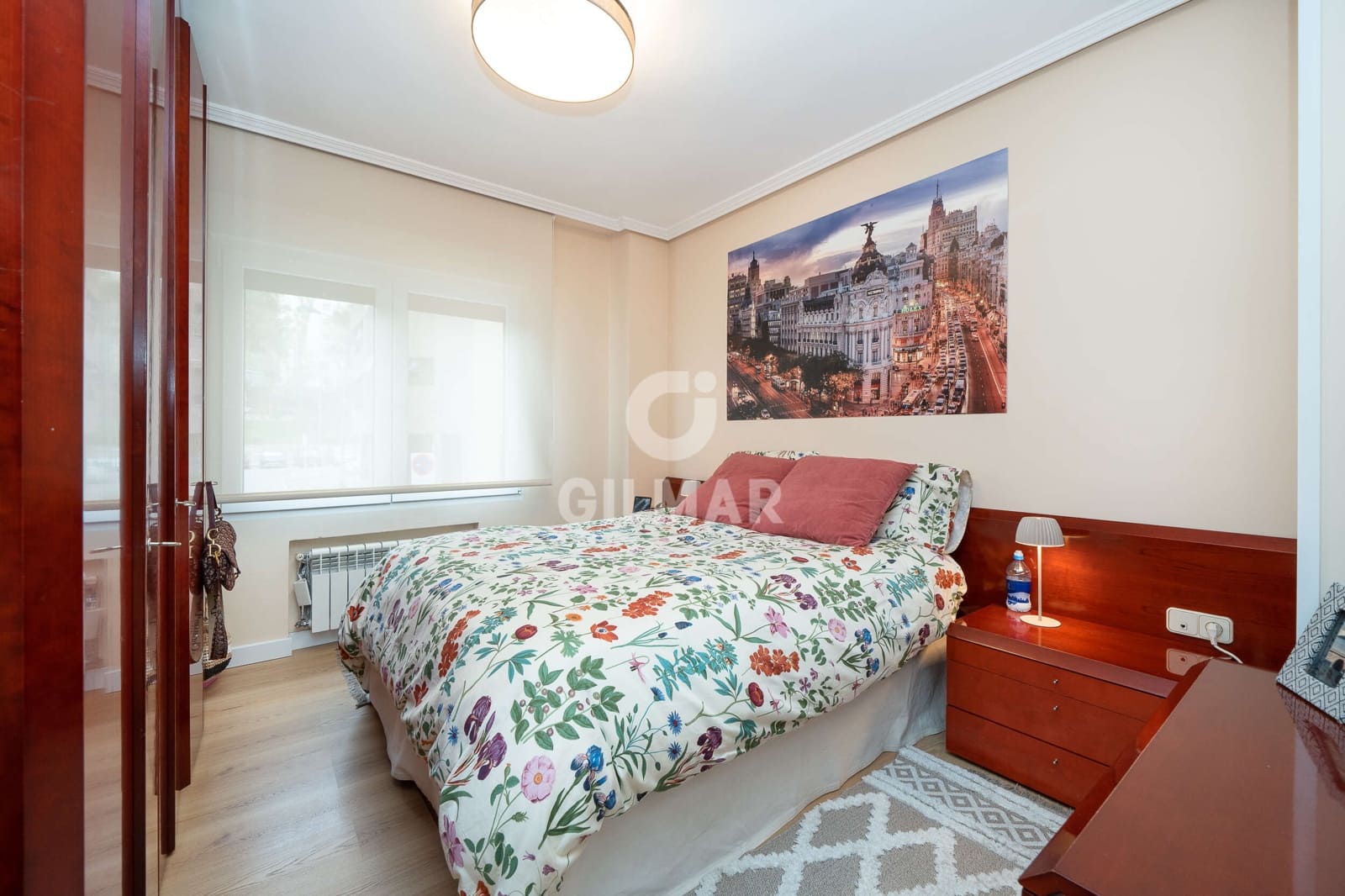 4 bedroom Flat for sale in Madrid city with pool garage - € 890,000 (Ref: 9752553)