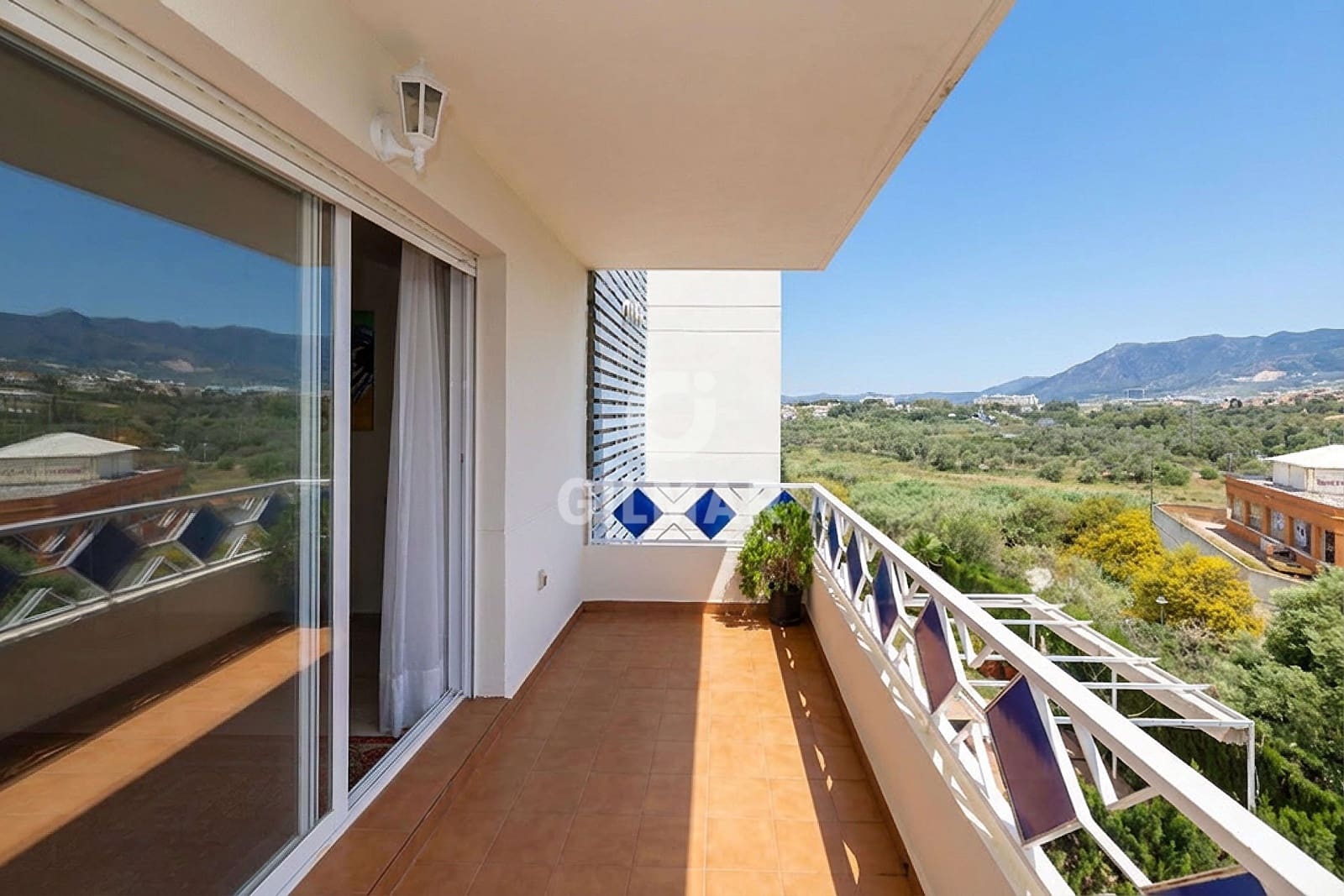 1 slaapkamer Flat te koop in Las Chapas met zwembad - € 310.000 (Ref: 9753638)