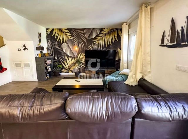 3 soveværelse Semi-Rækkehus til salg i Bel-Air, Estepona med swimmingpool garage - € 430.000 (Ref: 9753639)