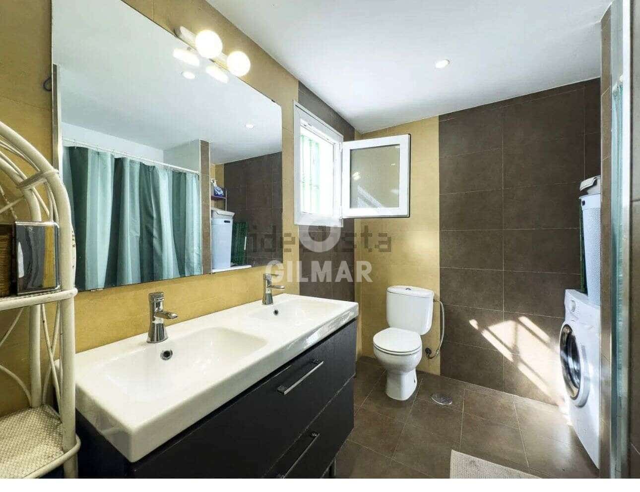 3 soveværelse Semi-Rækkehus til salg i Bel-Air med swimmingpool garage - € 430.000 (Ref: 9753639)