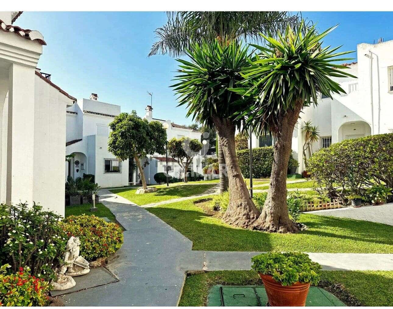 3 soveværelse Semi-Rækkehus til salg i Bel-Air med swimmingpool garage - € 430.000 (Ref: 9753639)