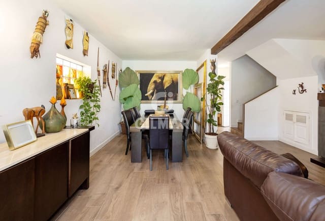 3 soverom Kjedet enebolig til salgs i Bel-Air, Estepona med svømmebasseng garasje - € 430 000 (Ref: 9753639)