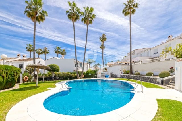 3 soverom Kjedet enebolig til salgs i Bel-Air, Estepona med svømmebasseng garasje - € 430 000 (Ref: 9753639)