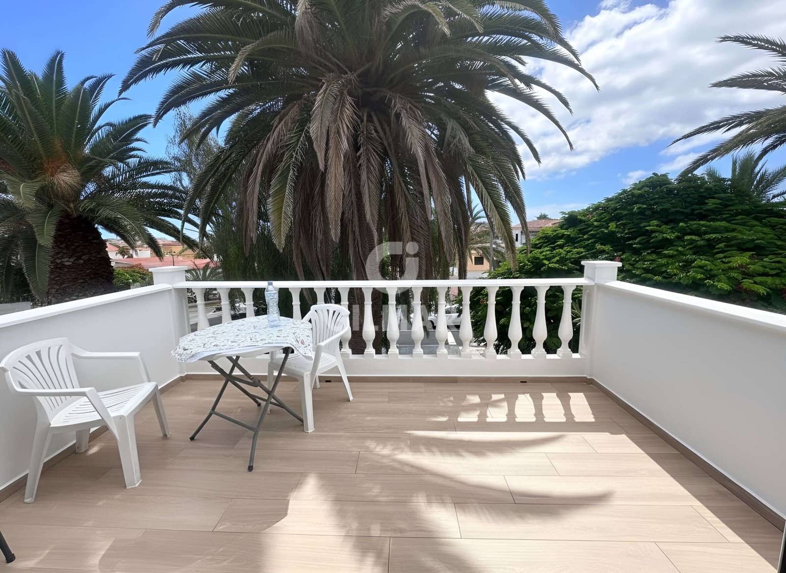 4 chambre Appartement à vendre à Las Galletas avec piscine - 420 000 € (Ref: 9753640)