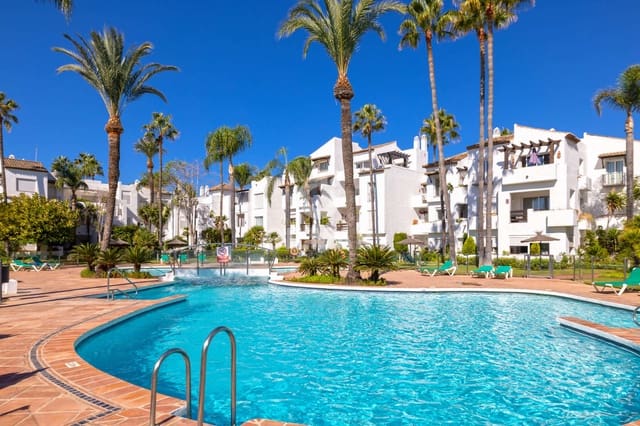 2 sypialnia Mieszkanie na sprzedaż w Costalita, Estepona z basenem garażem - 450 000 € (Ref: 9756737)