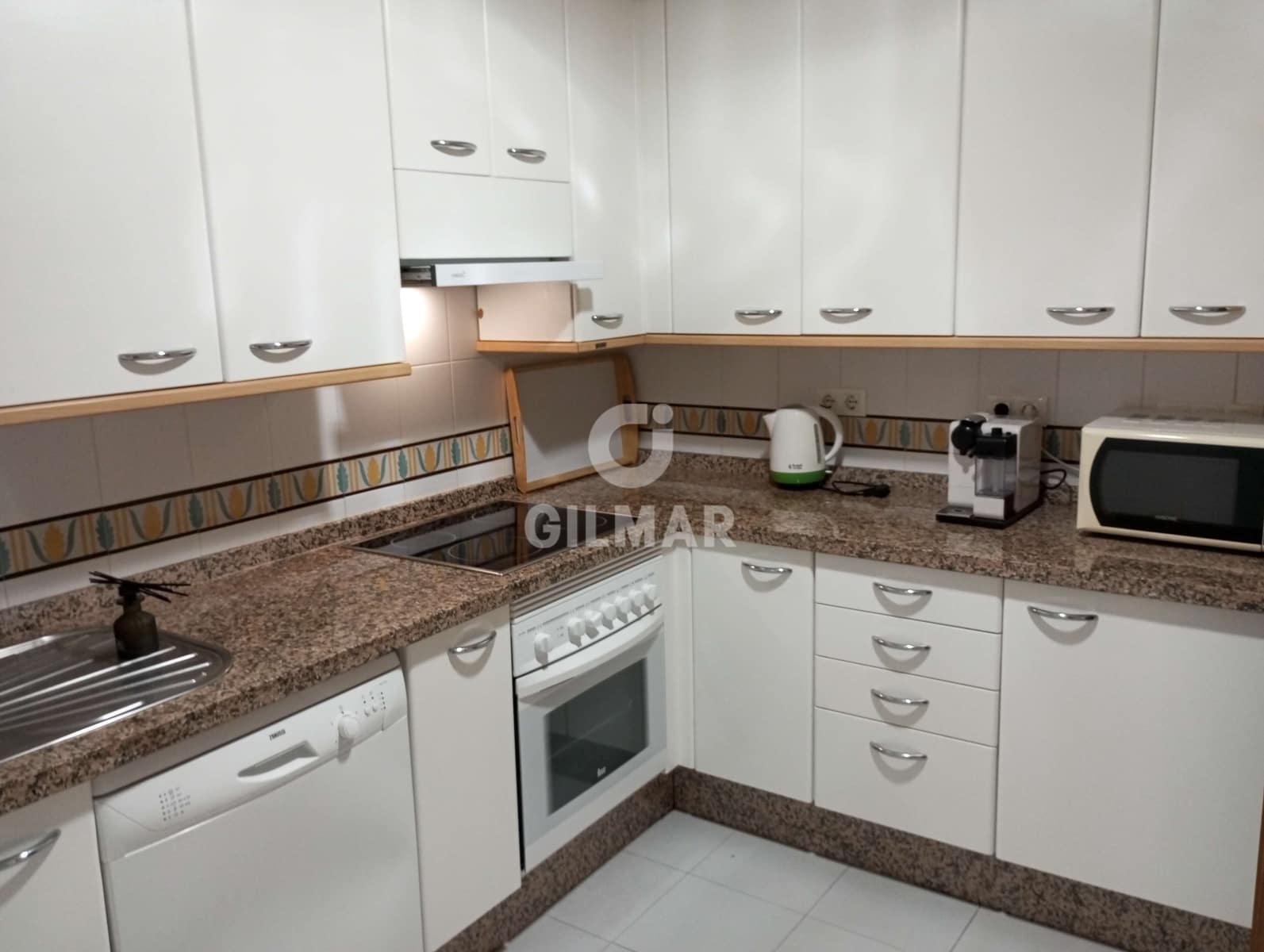 2 sypialnia Mieszkanie na sprzedaż w Costalita z basenem garażem - 450 000 € (Ref: 9756737)