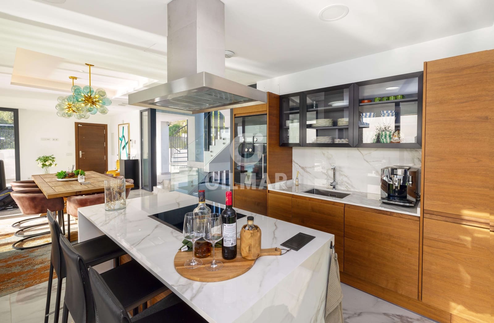 3 makuuhuone Huvila myytävänä paikassa Estepona mukana uima-altaan - 1 440 000 € (Ref: 9756738)