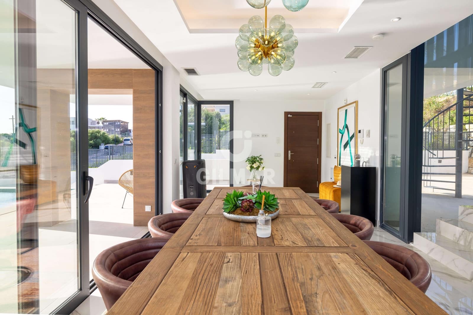 3 makuuhuone Huvila myytävänä paikassa Estepona mukana uima-altaan - 1 440 000 € (Ref: 9756738)