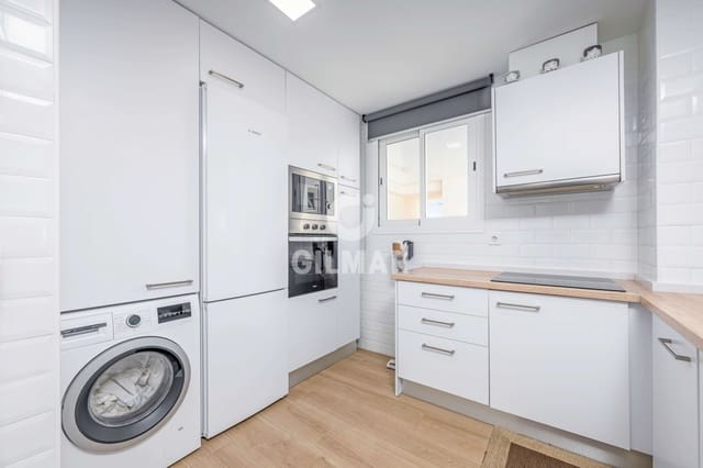 2 soverom Leilighet til salgs i Chipiona med svømmebasseng garasje - € 368 000 (Ref: 9762310)