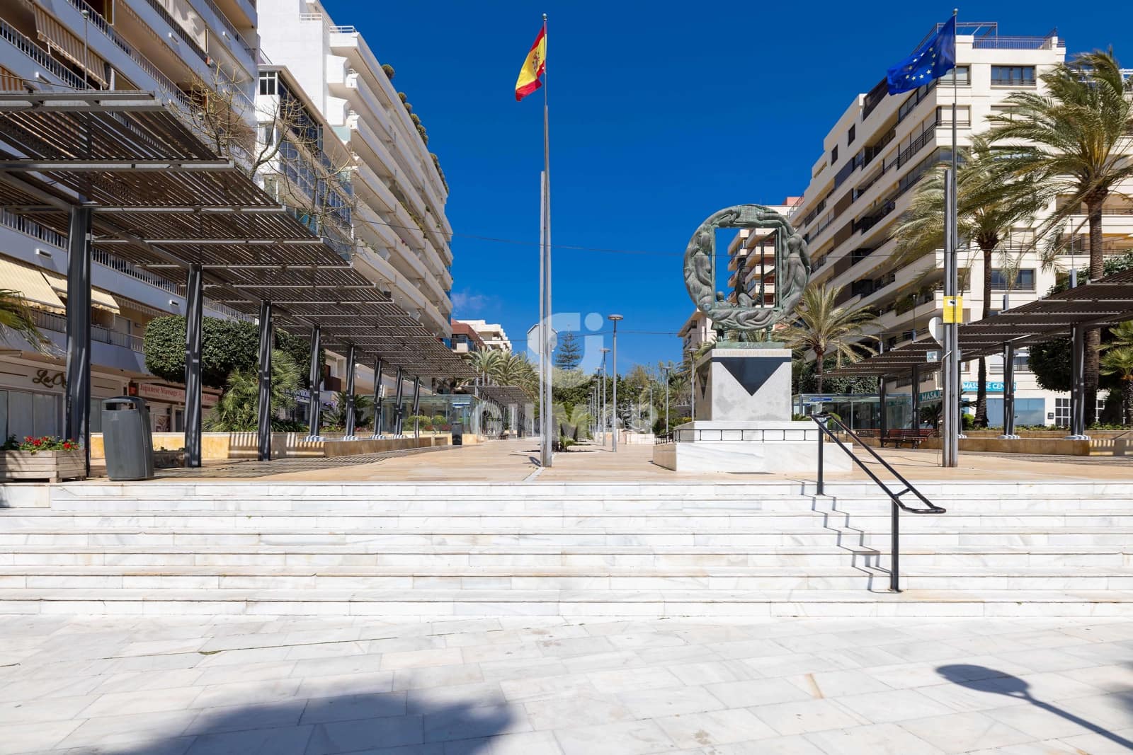 2 sovrum Lägenhet till salu i Marbella - 430 000 € (Ref: 9762401)