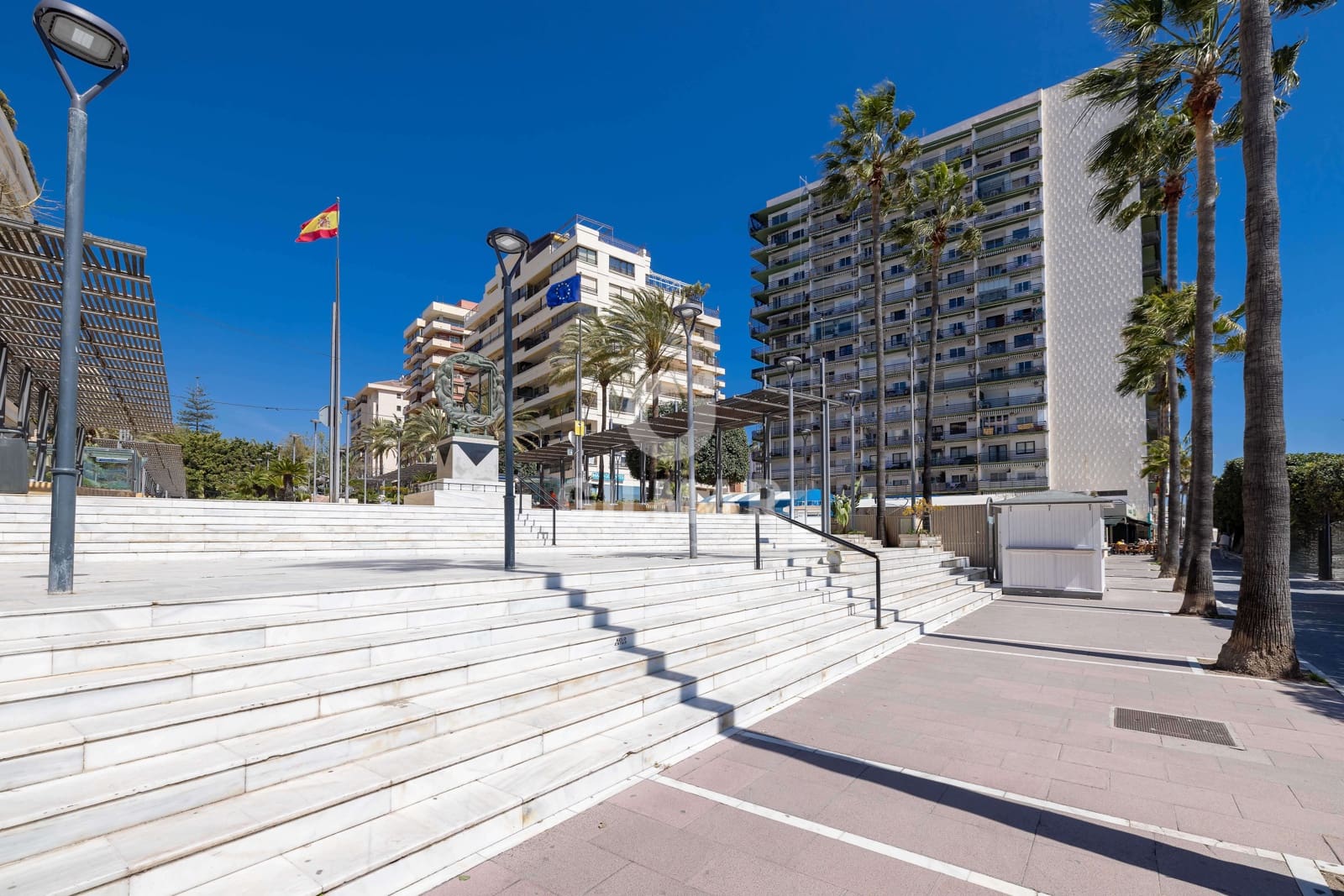 2 sovrum Lägenhet till salu i Marbella - 430 000 € (Ref: 9762401)