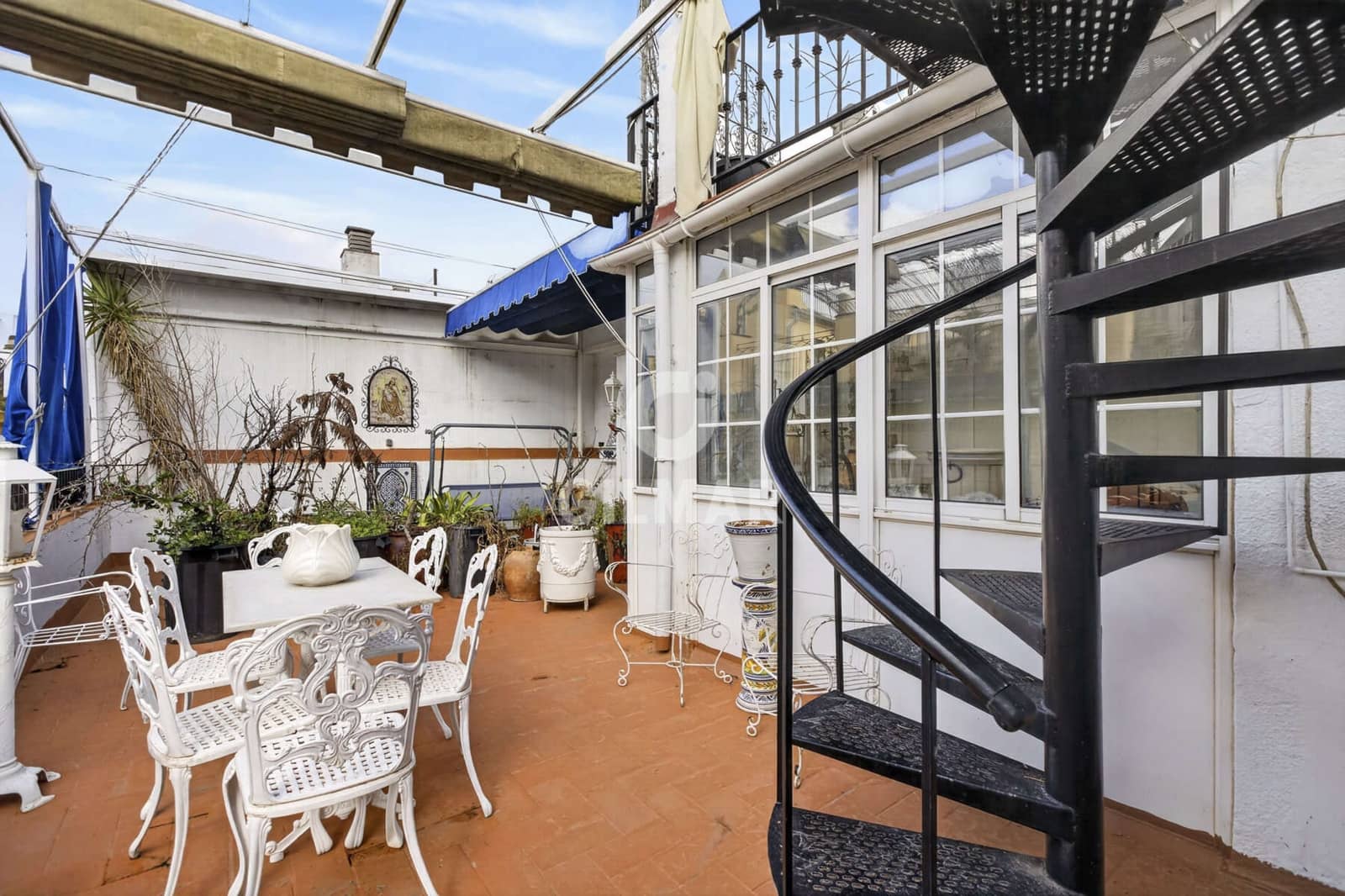 3 bedroom Flat for sale in Seville city with garage - € 950,000 (Ref: 9771007)