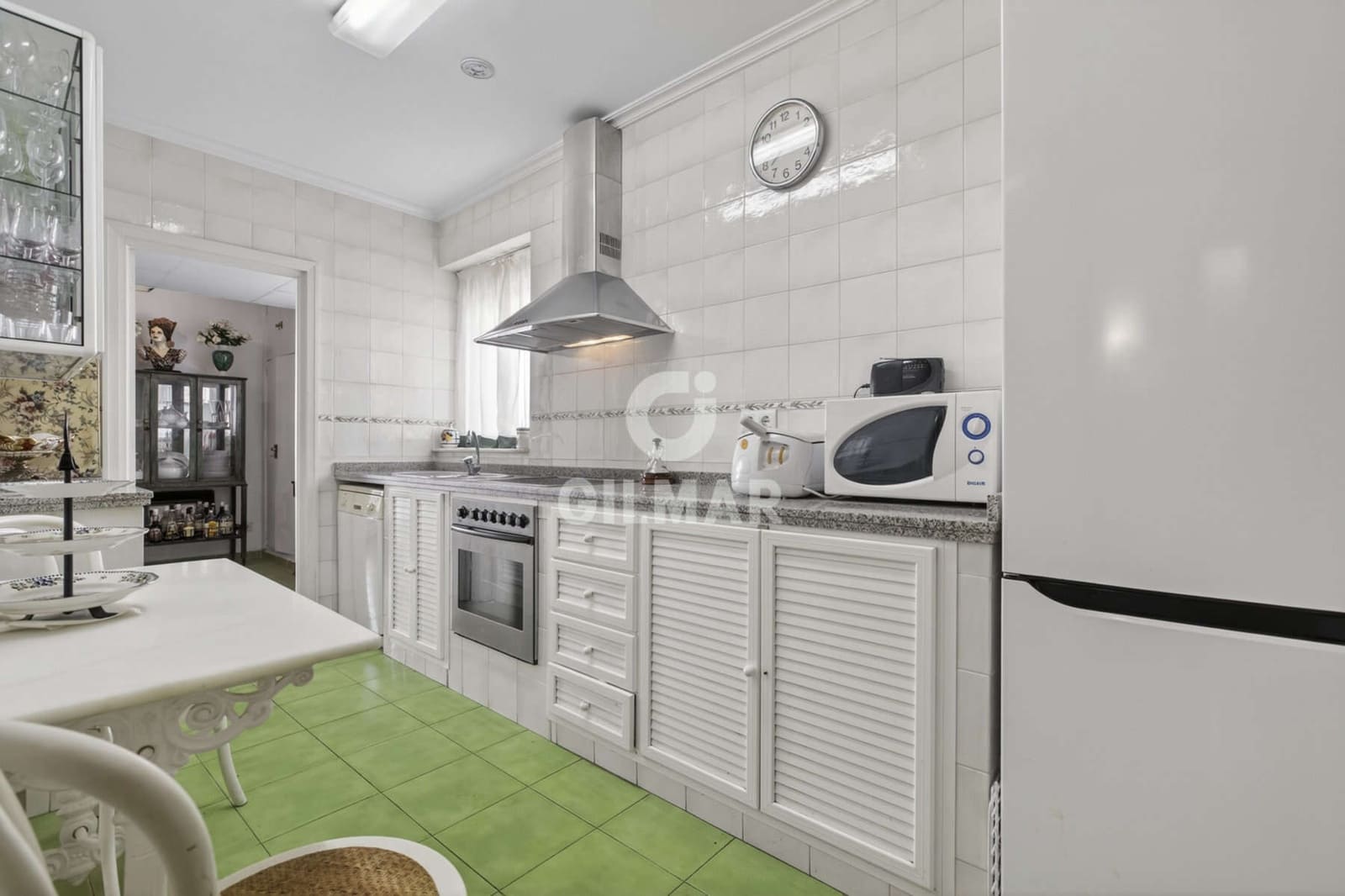 3 bedroom Flat for sale in Seville city with garage - € 950,000 (Ref: 9771007)