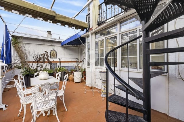 3 bedroom Flat for sale in San Bartolomé, Seville city with garage - € 950,000 (Ref: 9771007)