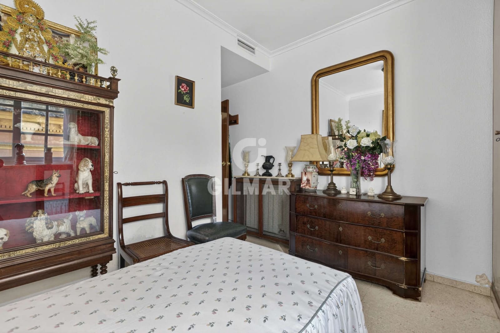 3 bedroom Flat for sale in Seville city with garage - € 950,000 (Ref: 9771007)