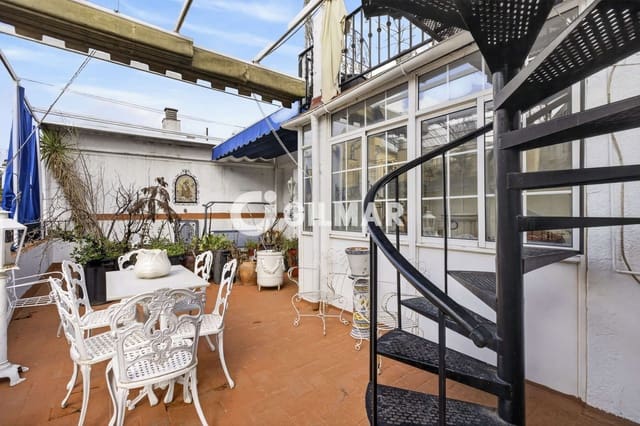 3 slaapkamer Penthouse te koop in San Bartolomé, Sevilla stad met garage - € 893.000 (Ref: 9771007)