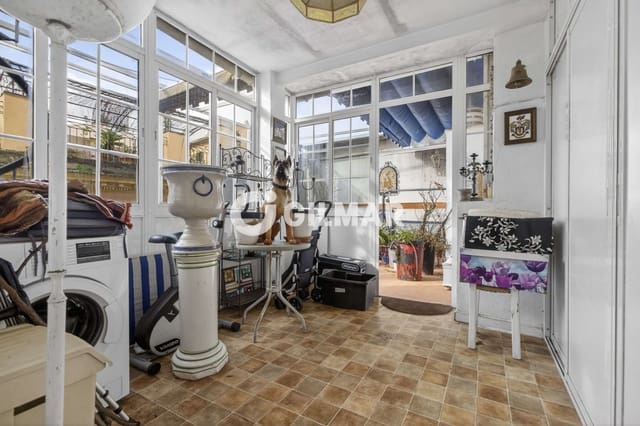 3 slaapkamer Penthouse te koop in San Bartolomé, Sevilla stad met garage - € 893.000 (Ref: 9771007)