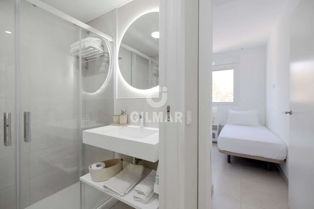 3 sovrum Lägenhet till salu i Chipiona med pool garage - 520 000 € (Ref: 9771876)