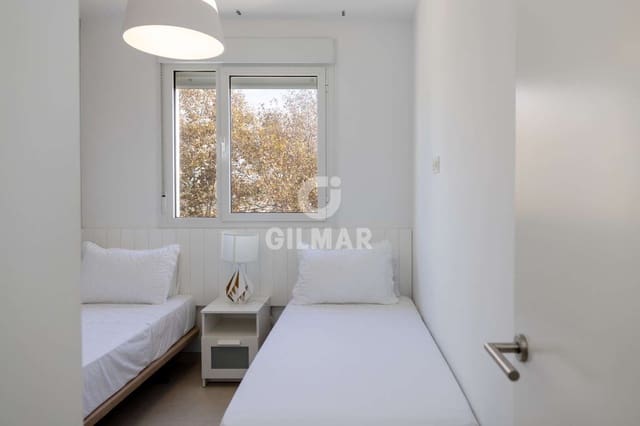 3 sovrum Lägenhet till salu i Chipiona med pool garage - 520 000 € (Ref: 9771876)