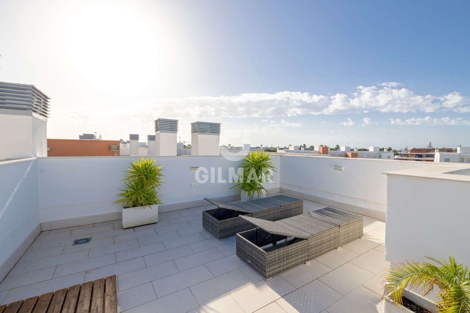 3 sovrum Lägenhet till salu i Chipiona med pool garage - 520 000 € (Ref: 9771876)