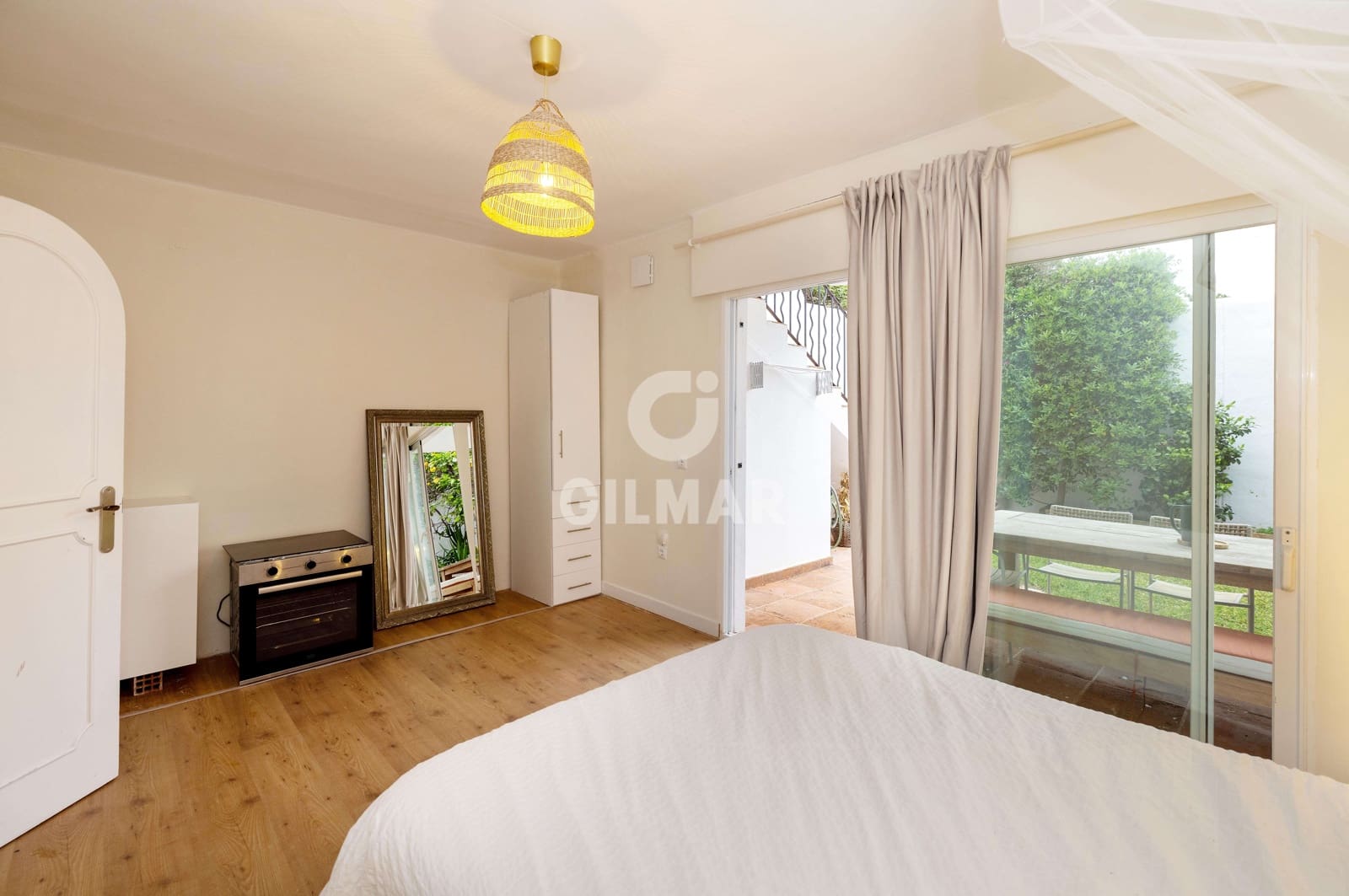 4 soverom Rekkehus til salgs i Cabopino med svømmebasseng garasje - € 549 000 (Ref: 9772460)