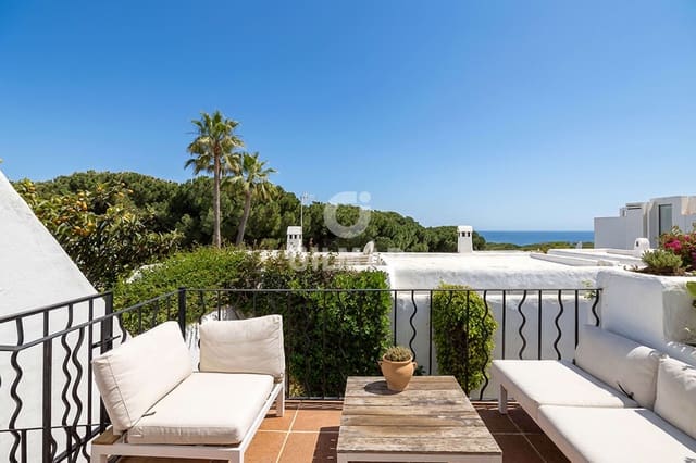 4 soverom Rekkehus til salgs i Cabopino, Marbella med svømmebasseng garasje - € 549 000 (Ref: 9772460)