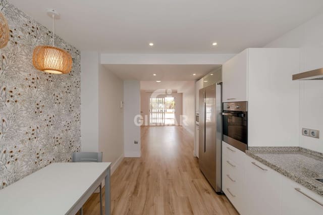 4 soverom Kjedet enebolig til salgs i Valdeolletas - Las Cancelas - Xarblanca, Marbella med svømmebasseng garasje - € 795 000 (Ref: 9777125)