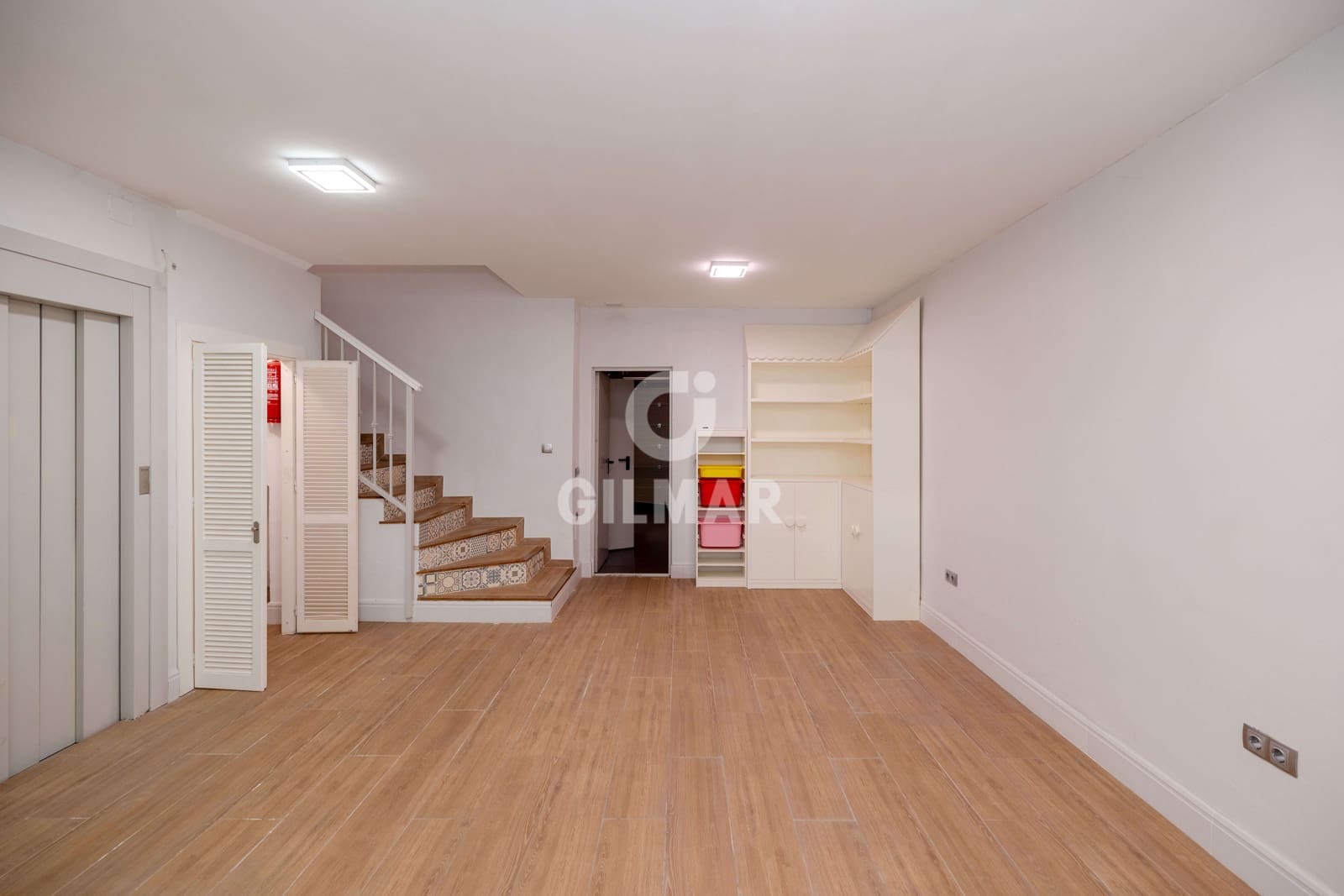 4 soverom Kjedet enebolig til salgs i Marbella med svømmebasseng garasje - € 795 000 (Ref: 9777125)