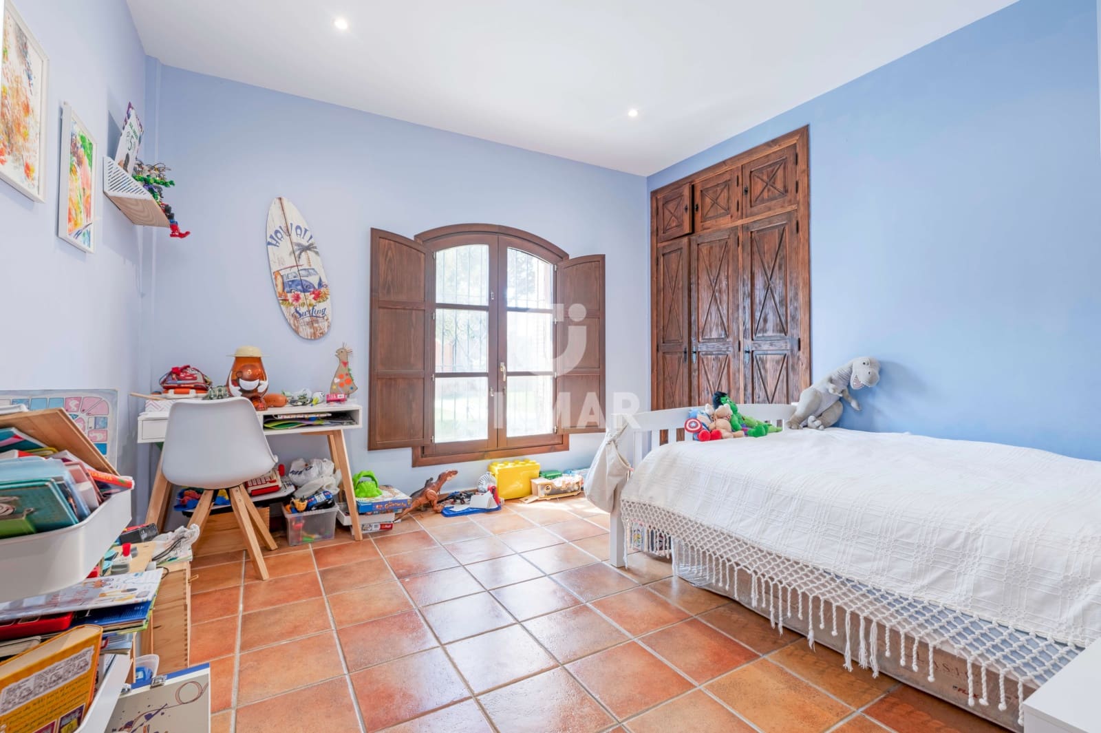 4 bedroom Villa for sale in Conil de la Frontera with pool - € 1,265,000 (Ref: 9777254)