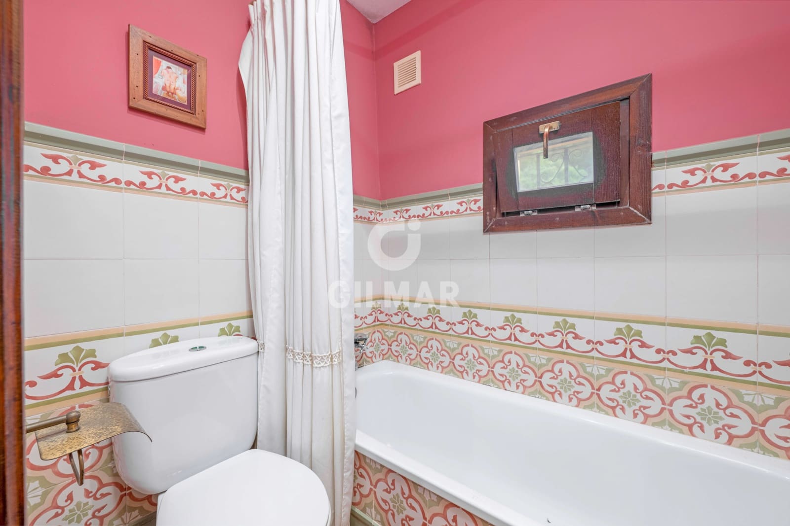 4 bedroom Villa for sale in Conil de la Frontera with pool - € 1,265,000 (Ref: 9777254)