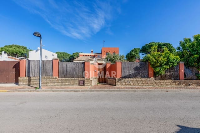 4 quarto Moradia para venda em Conil de la Frontera com piscina - 1 265 000 € (Ref: 9777254)