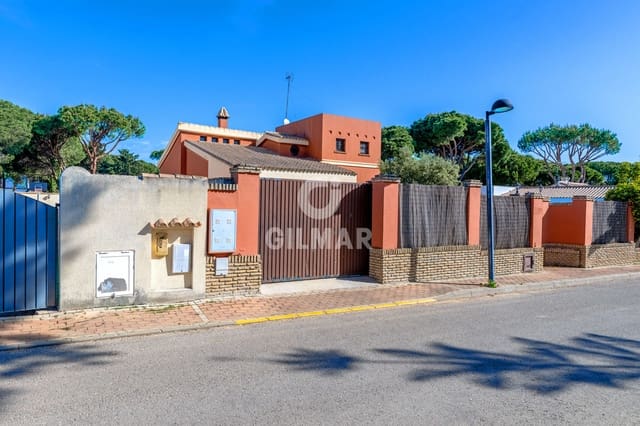 4 quarto Moradia para venda em Conil de la Frontera com piscina - 1 265 000 € (Ref: 9777254)
