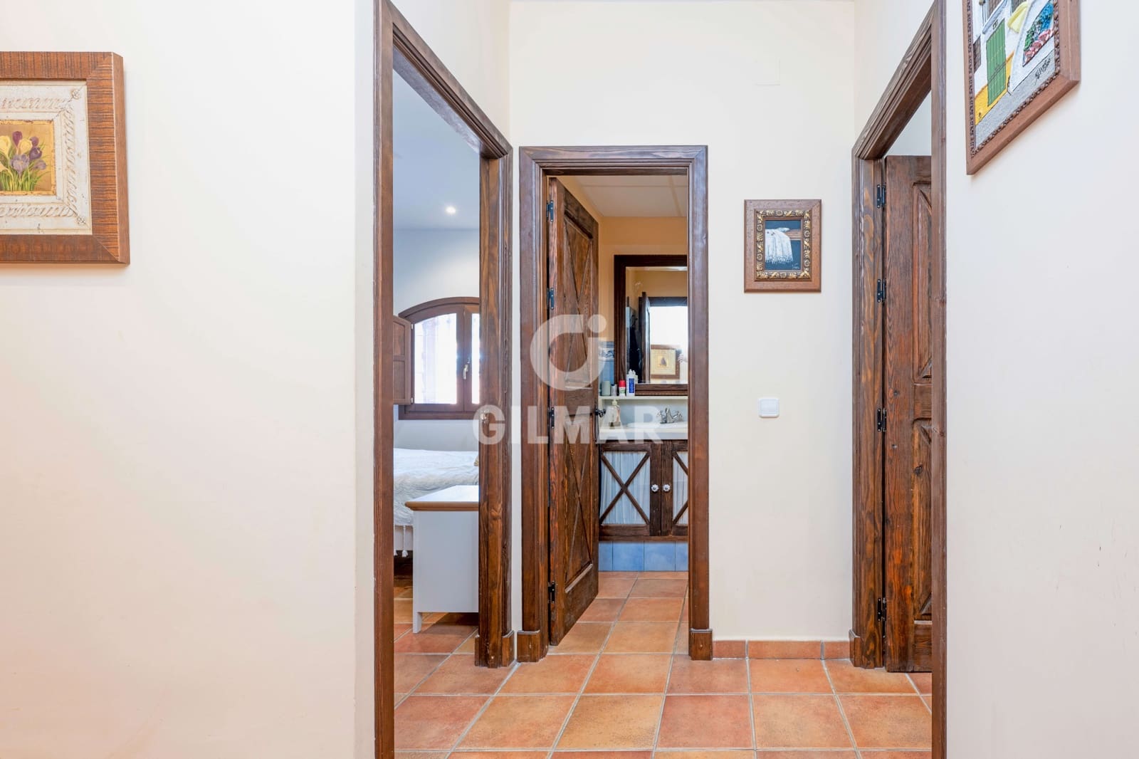 4 bedroom Villa for sale in Conil de la Frontera with pool - € 1,265,000 (Ref: 9777254)