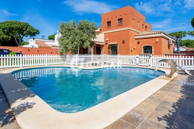 4 chambre Villa/Maison à vendre à Conil de la Frontera avec piscine - 1 265 000 € (Ref: 9777254)