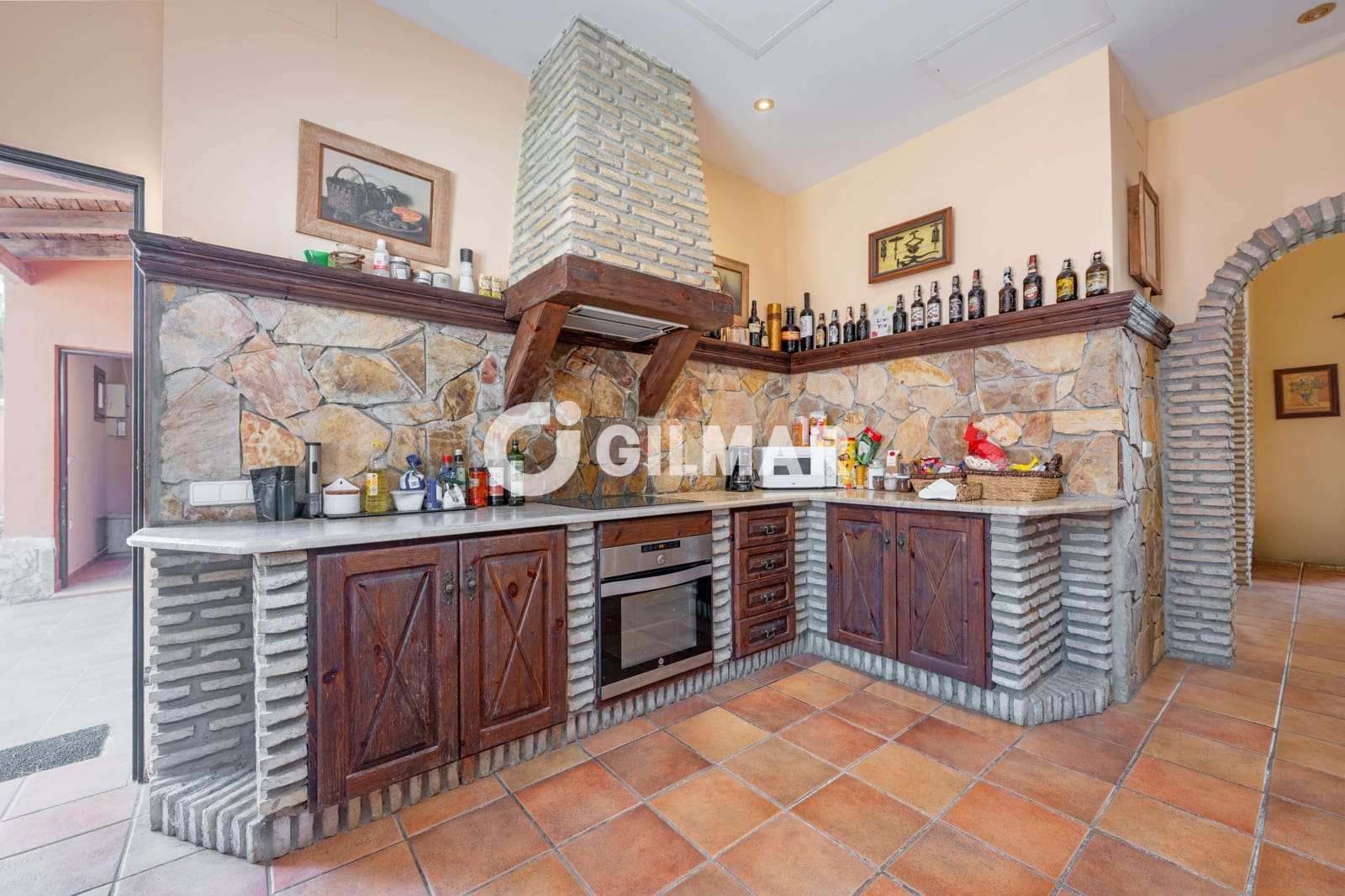 4 bedroom Villa for sale in Conil de la Frontera with pool - € 1,265,000 (Ref: 9777254)