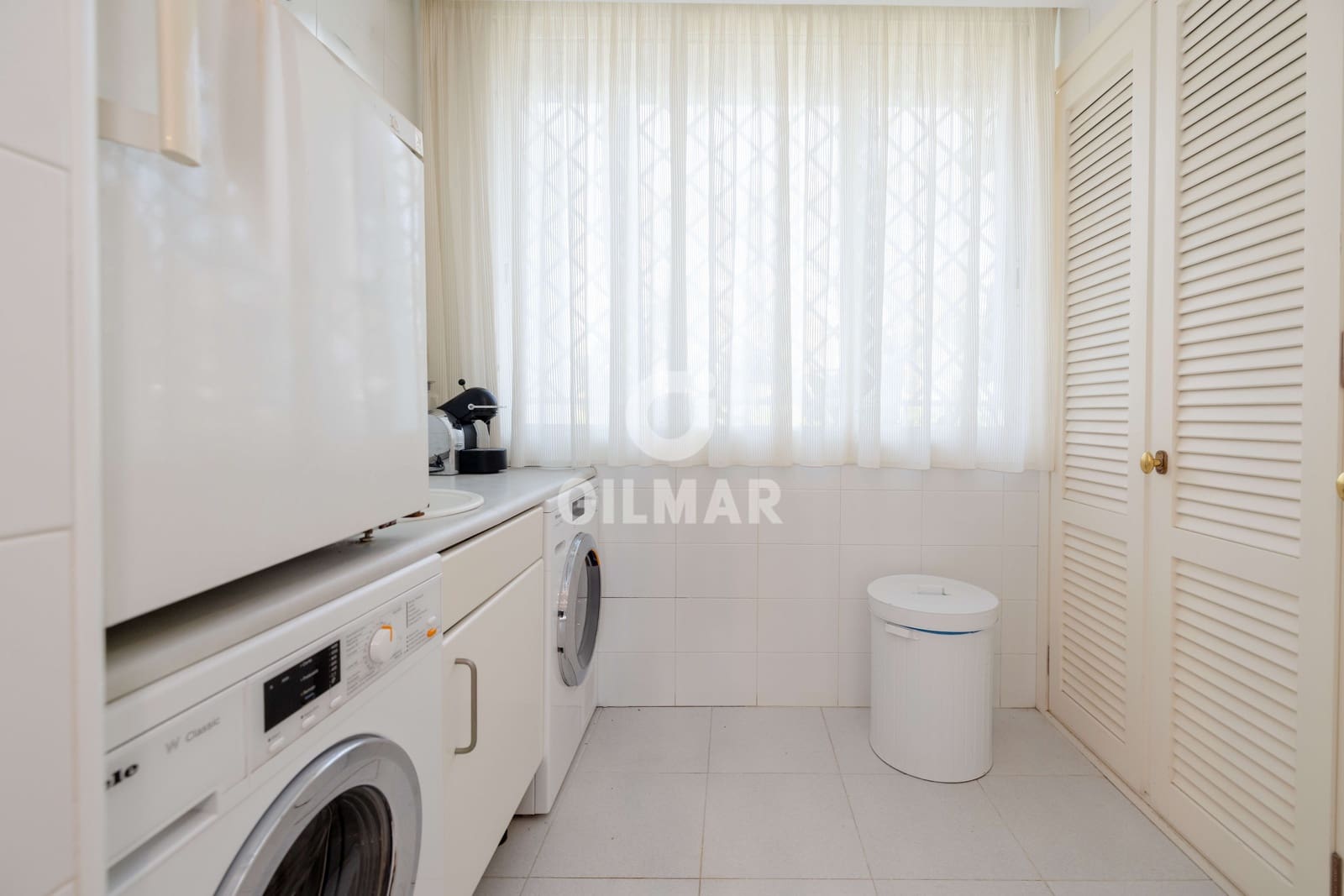 3 sypialnia Mieszkanie na sprzedaż w Puerto Banus z basenem garażem - 4 150 000 € (Ref: 9777256)