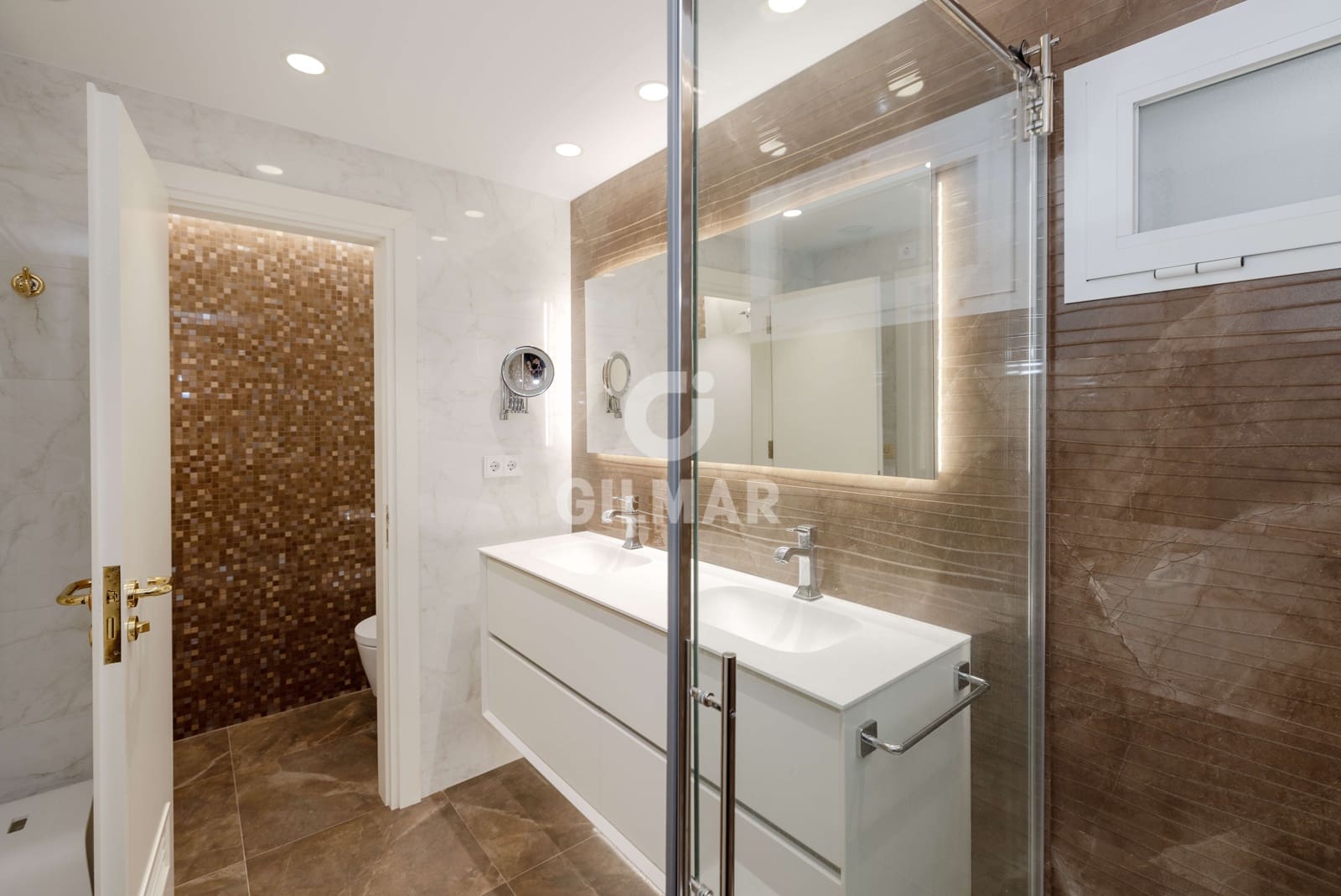 3 sypialnia Mieszkanie na sprzedaż w Puerto Banus z basenem garażem - 4 150 000 € (Ref: 9777256)