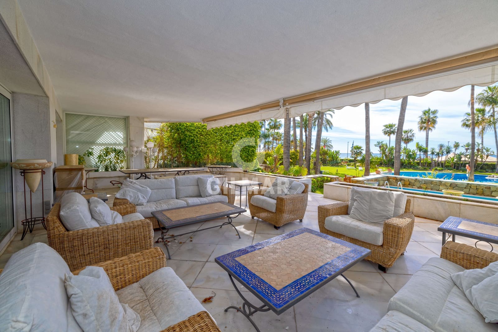 3 sypialnia Mieszkanie na sprzedaż w Puerto Banus z basenem garażem - 4 150 000 € (Ref: 9777256)