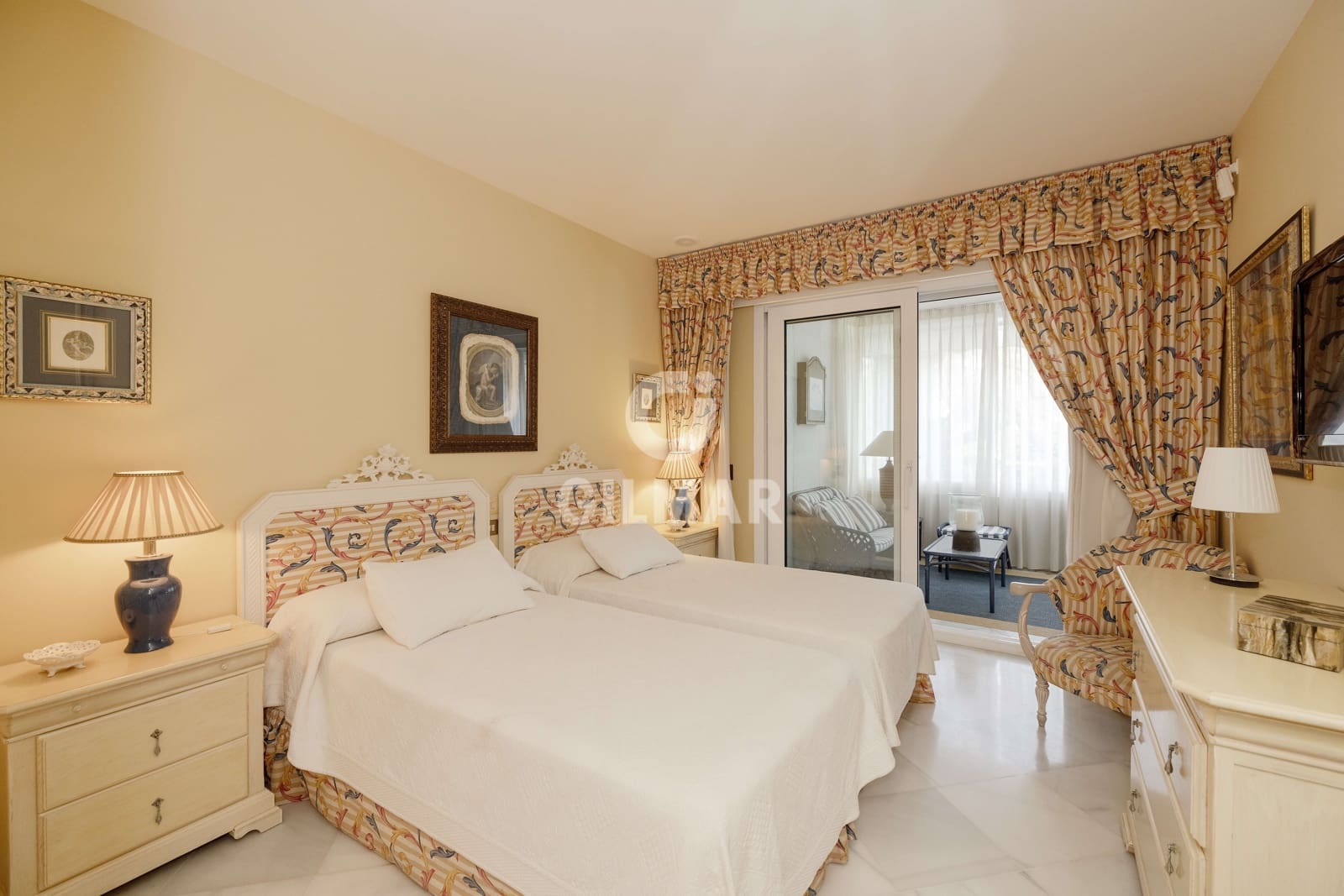 3 sypialnia Mieszkanie na sprzedaż w Puerto Banus z basenem garażem - 4 150 000 € (Ref: 9777256)