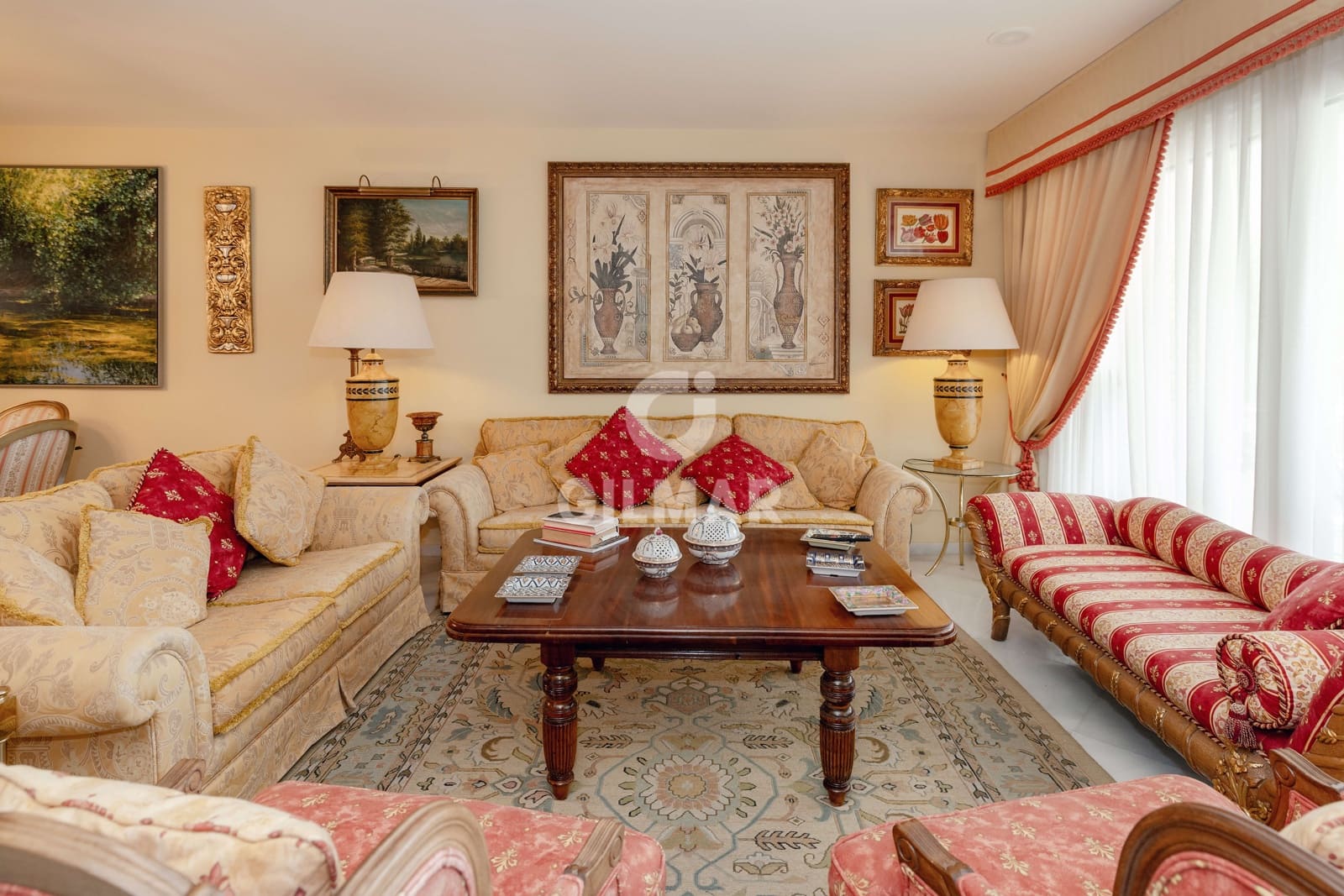 3 sypialnia Mieszkanie na sprzedaż w Puerto Banus z basenem garażem - 4 150 000 € (Ref: 9777256)