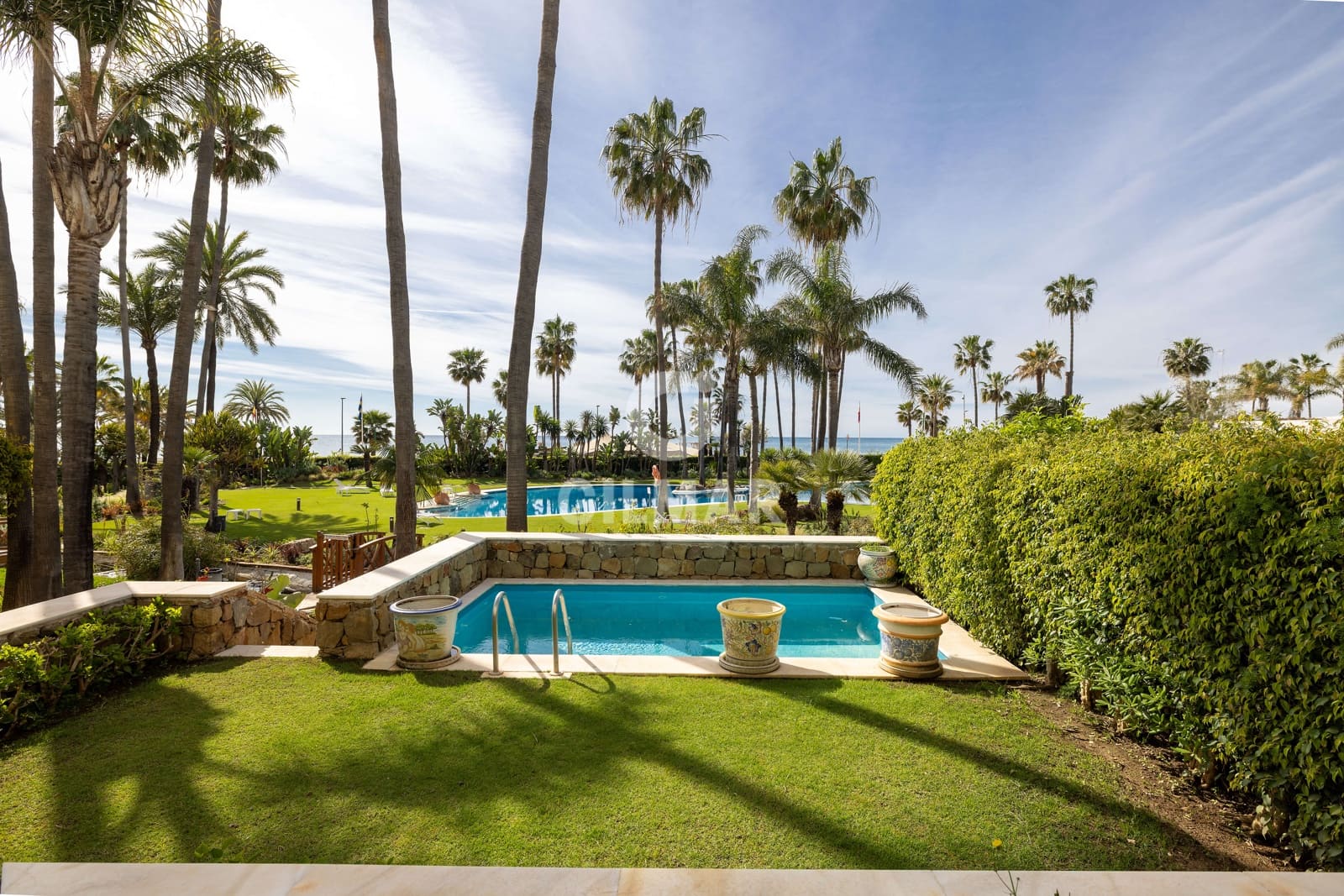 3 sypialnia Mieszkanie na sprzedaż w Puerto Banus z basenem garażem - 4 150 000 € (Ref: 9777256)