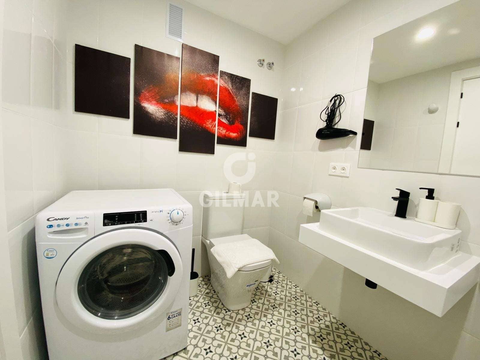 4 soverom Leilighet til salgs i Marbella med svømmebasseng garasje - € 745 000 (Ref: 9778900)