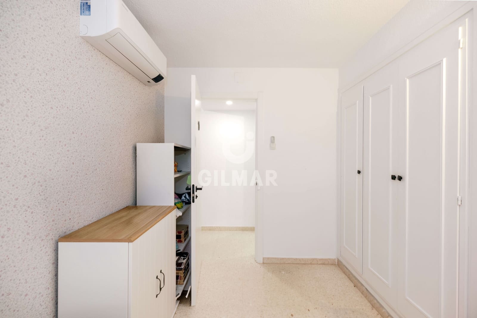 4 sypialnia Mieszkanie na sprzedaż w Marbella z basenem garażem - 745 000 € (Ref: 9778900)