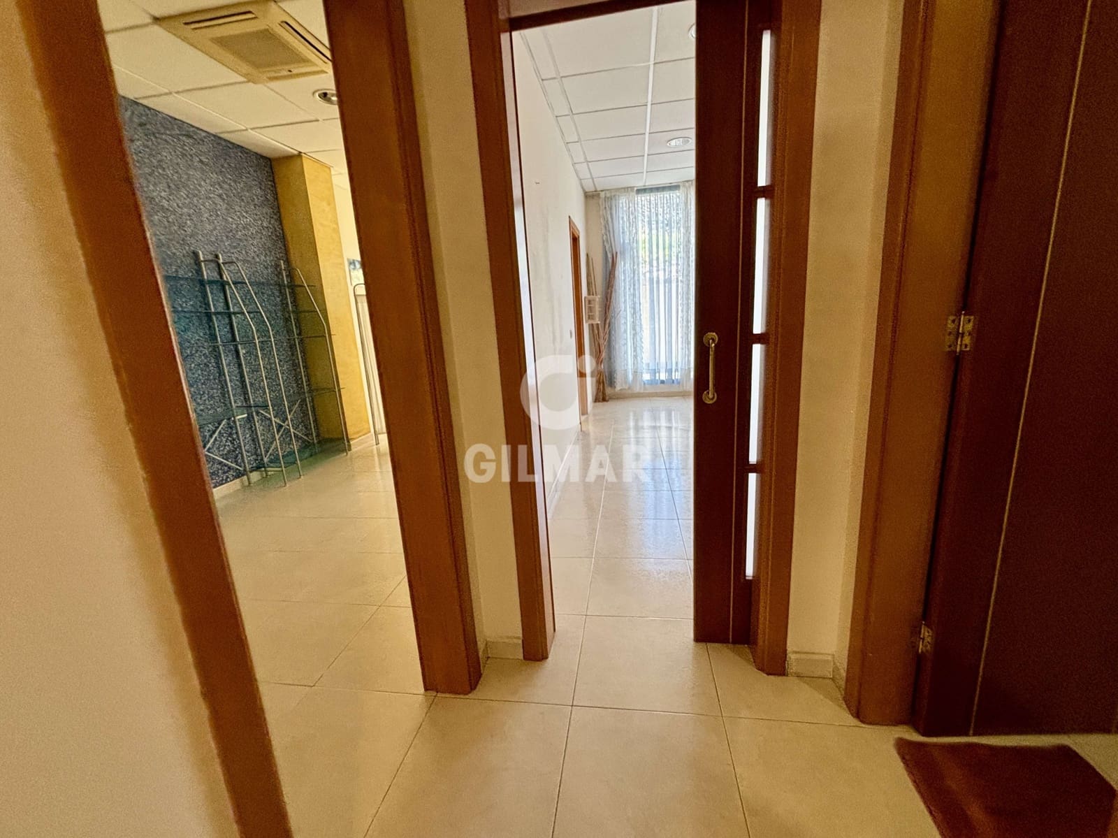 Comercial para venda em Adeje - 400 000 € (Ref: 9779168)