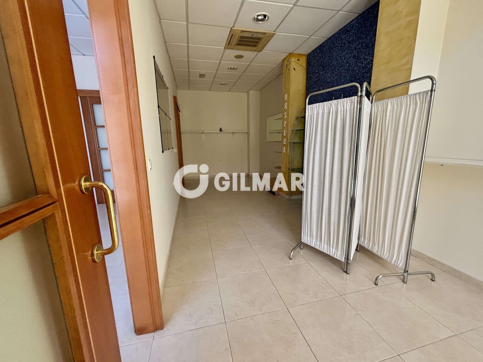 Commercial for sale in Adeje - € 400,000 (Ref: 9779168)