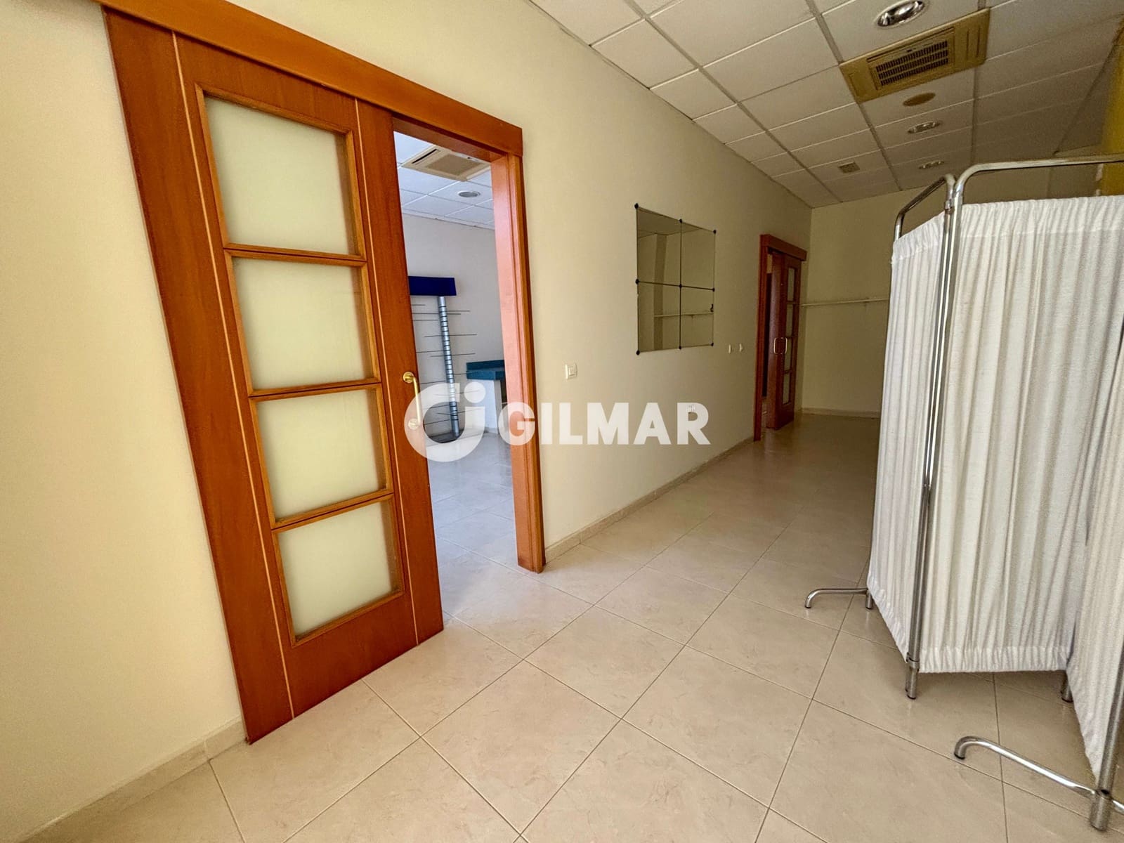 Commercial for sale in Adeje - € 400,000 (Ref: 9779168)